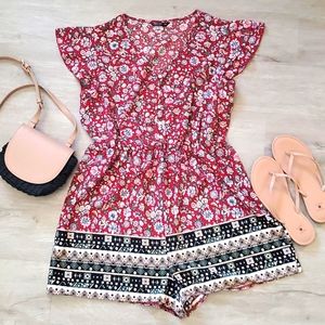 SHEIN Curve Women's Red Floral/Aztec Romper NWOT Size 0XL